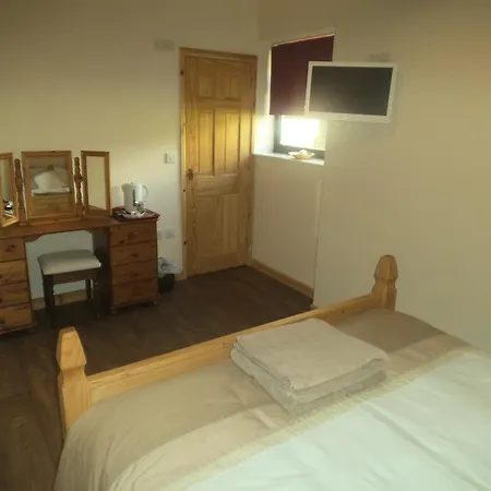 Garras Farm Bed & Breakfast